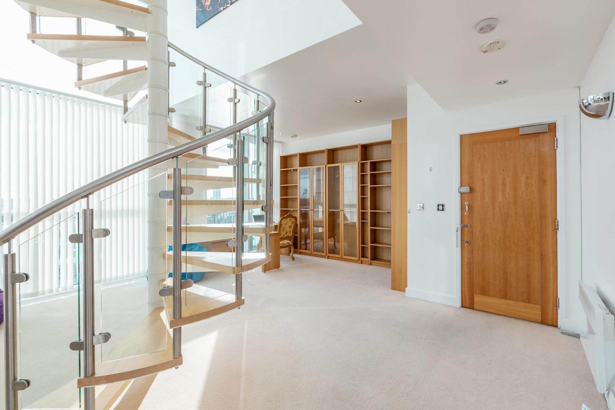 Excel Dock Apartments Лондон Екстериор снимка